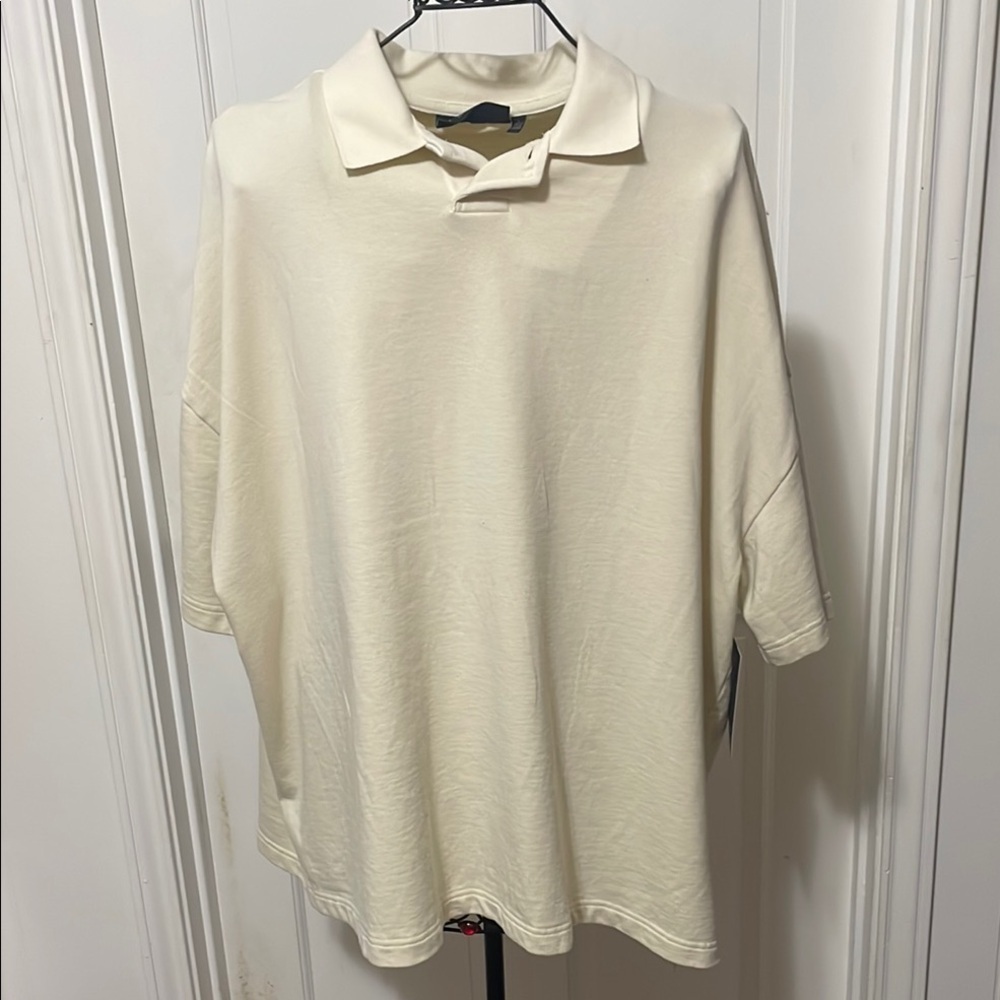 🦞🦞🦞3 for $12🦞🦞🦞Classic Cream Polo Shirt